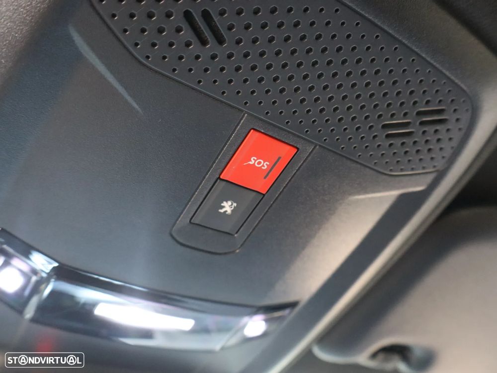 Peugeot e-208 GT - 21