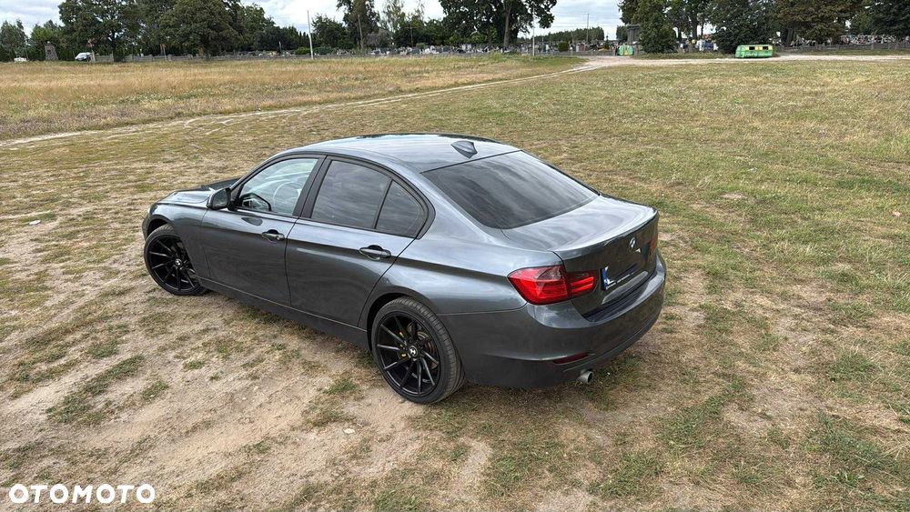 BMW Seria 3 - 8