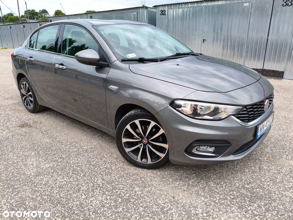 Fiat Tipo 1.6 MultiJet 16v Lounge - 4