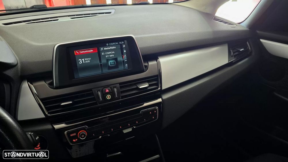 BMW 216 Active Tourer d Advantage Auto - 22