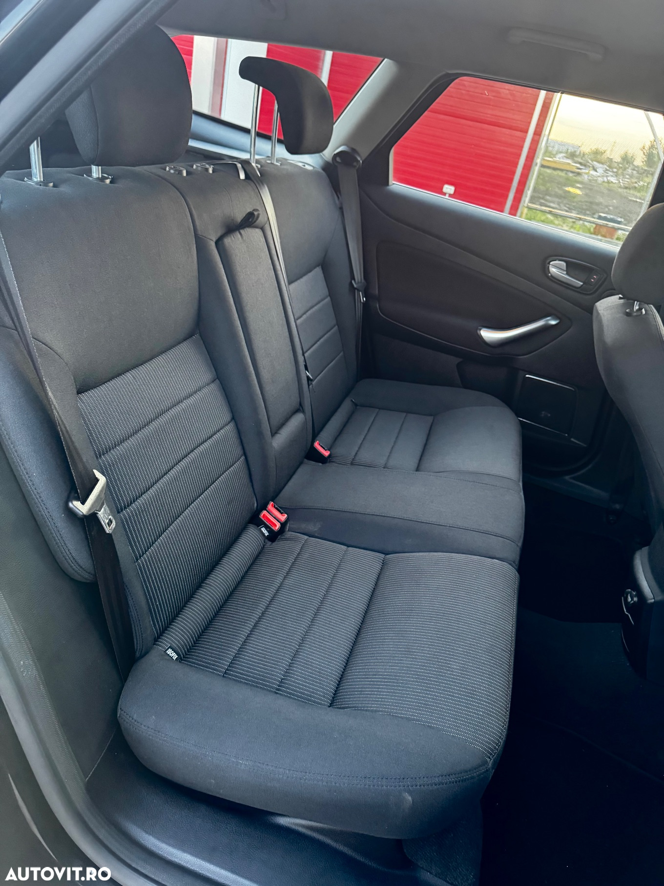 Ford Mondeo 2.0 EcoBlue Titanium - 21