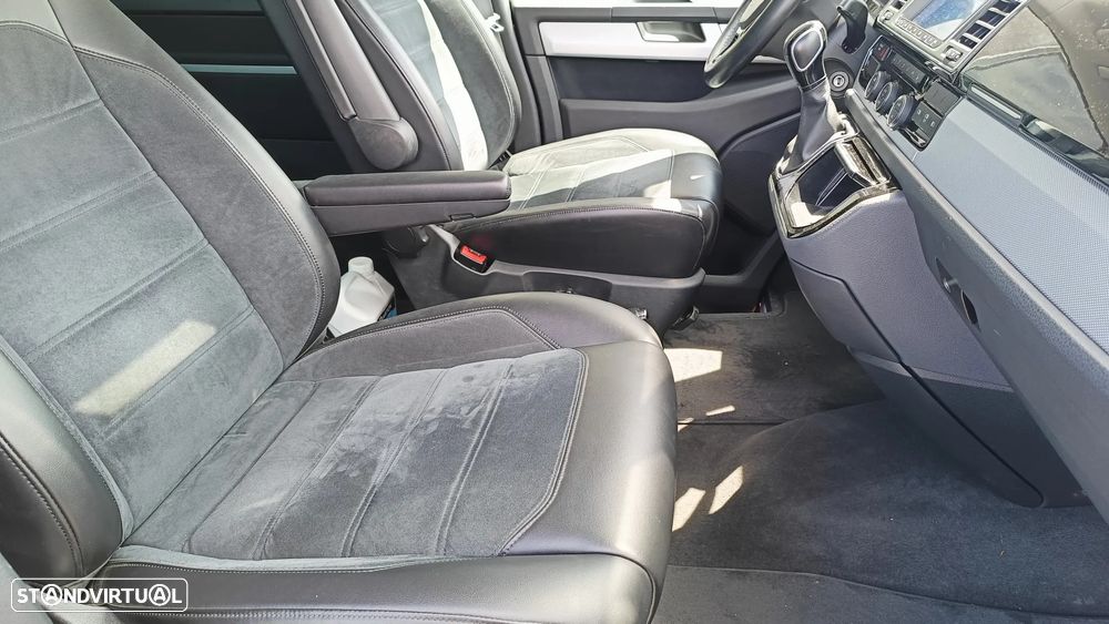 VW Multivan 2.0 TDI Highline DSG - 14