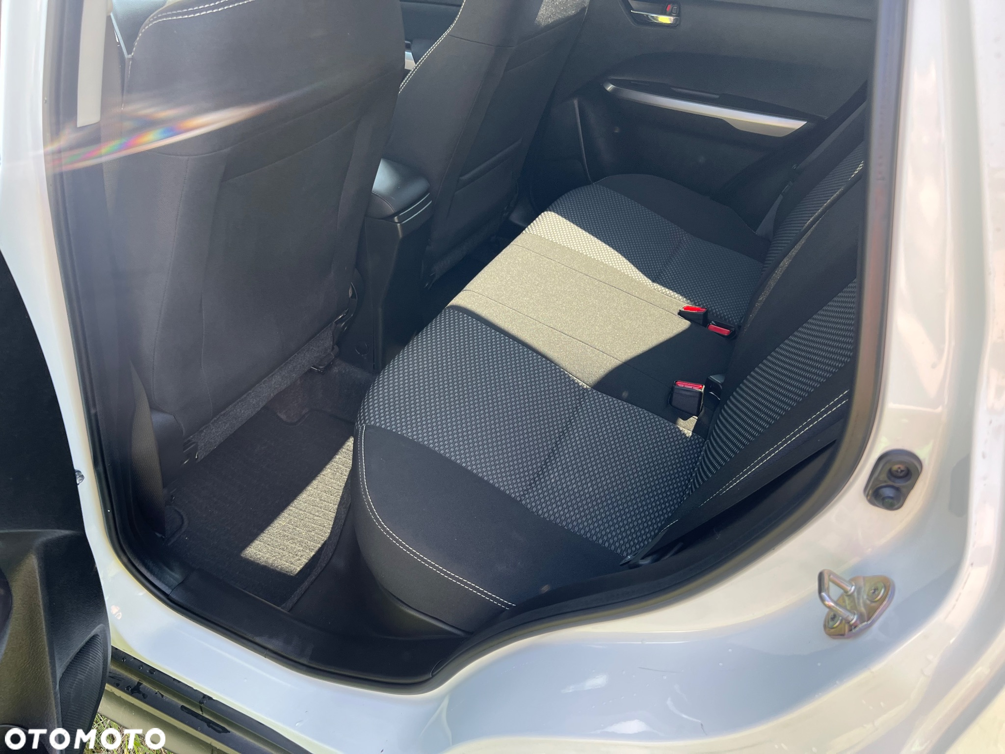 Suzuki Vitara 1.4 Boosterjet Hybrid Allgrip Comfort - 15