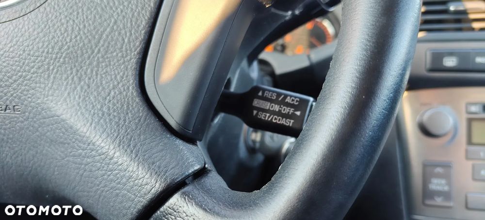 Toyota Avensis 2.0 D-4D Combi - 40