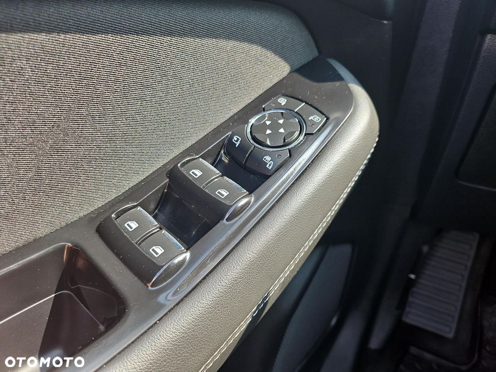 Ford S-Max 2.0 TDCi Titanium PowerShift - 22