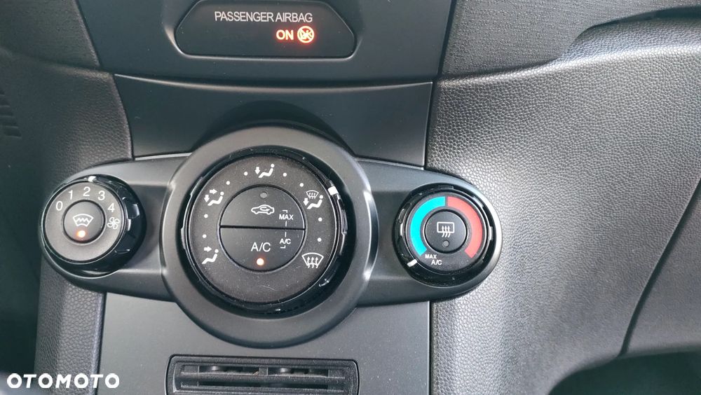 Ford Fiesta 1.0 Ambiente - 8