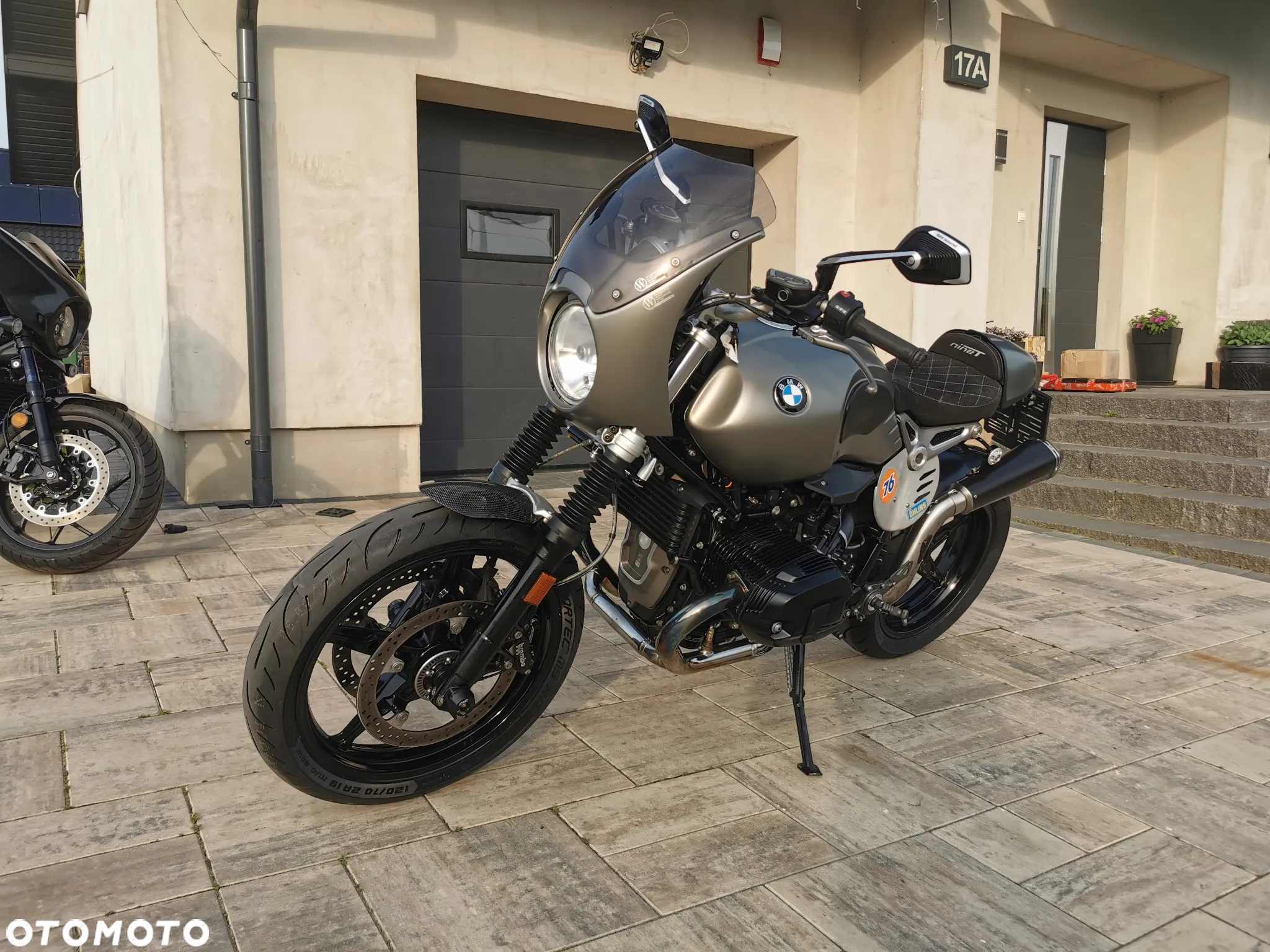BMW R - 4