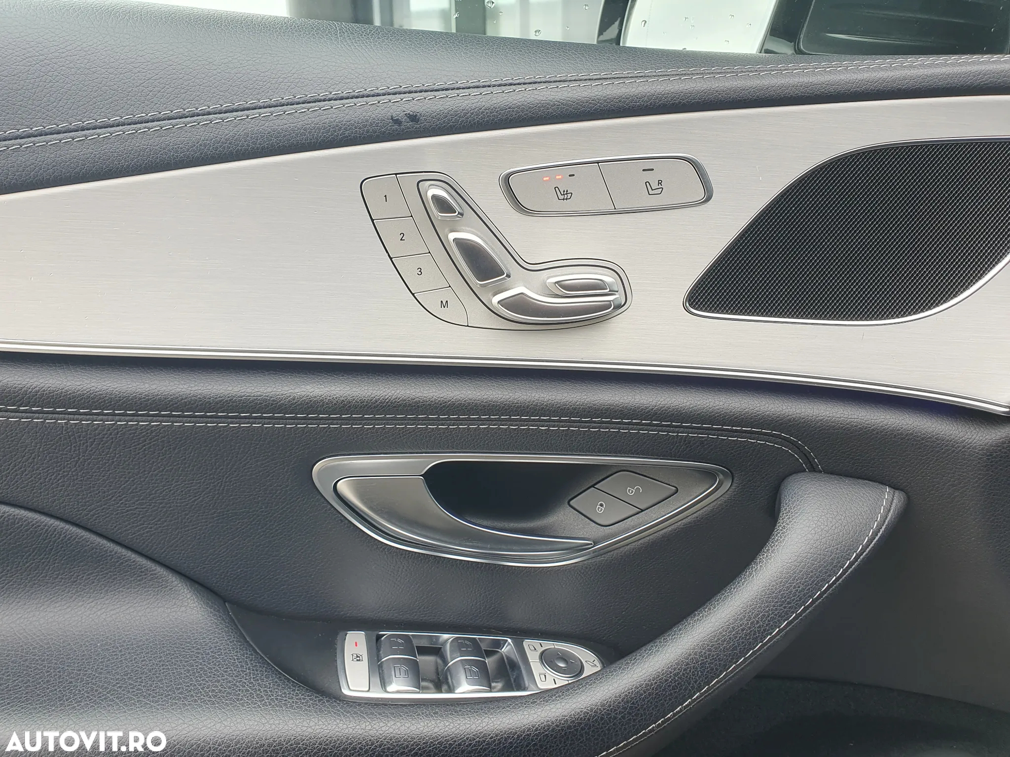 Mercedes-Benz CLS 450 4MATIC Aut - 10
