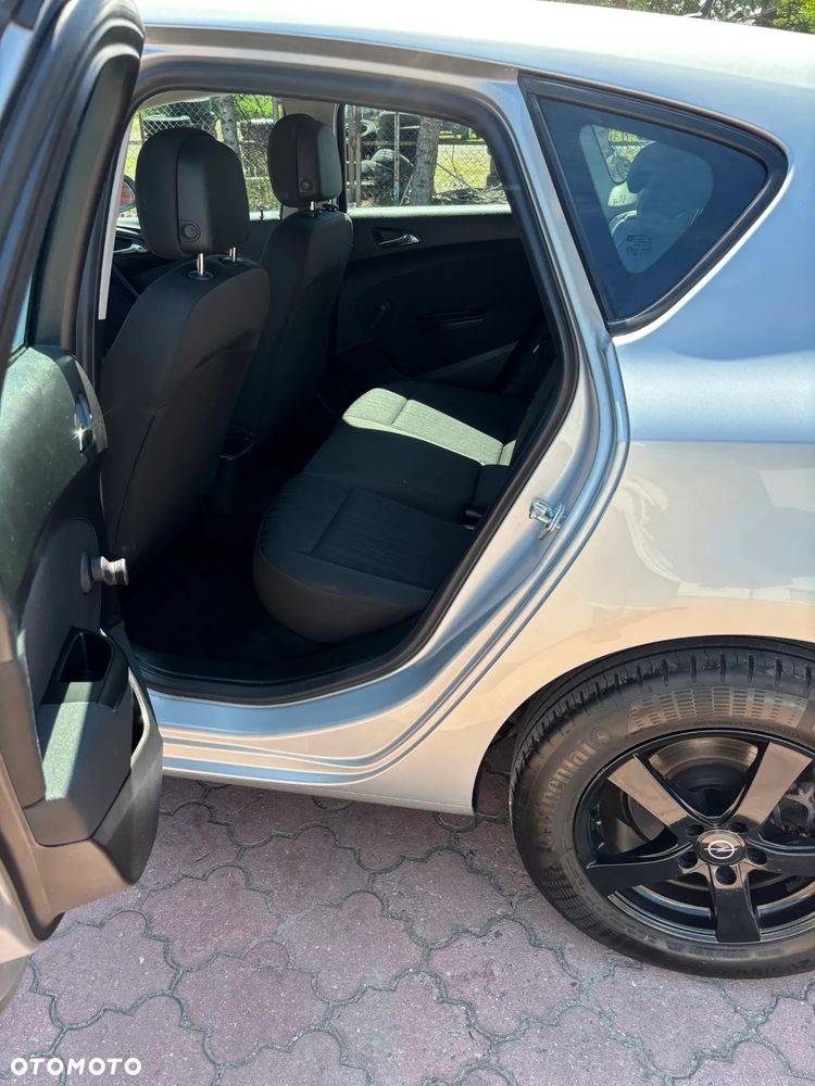 Opel Astra - 13