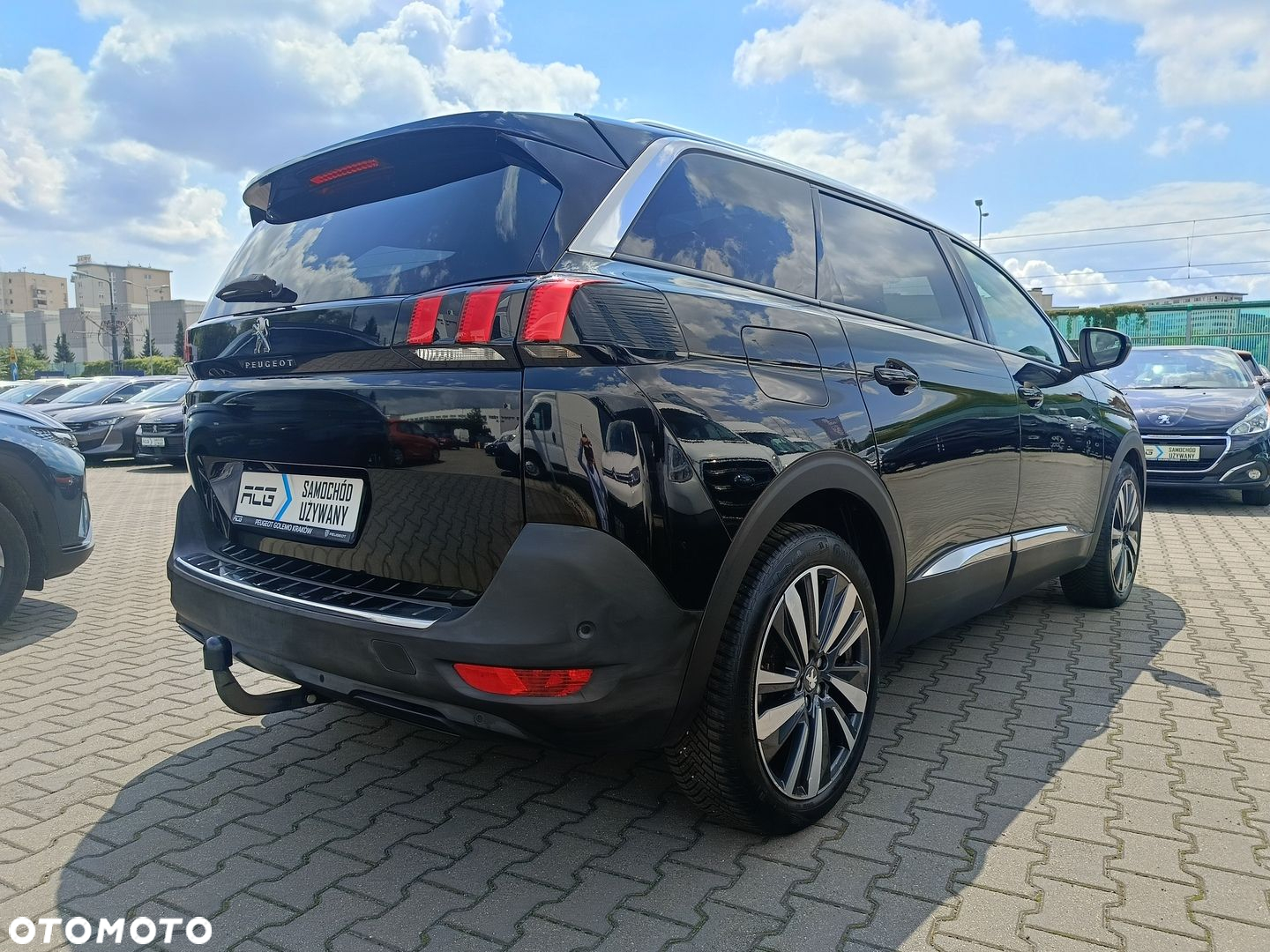 Peugeot 5008 1.6 PureTech Allure S&S EAT8 - 2
