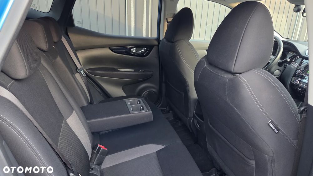 Nissan Qashqai 1.3 DIG-T N-CONNECTA - 12