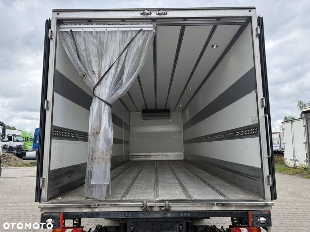 Mercedes-Benz Atego 1221 4x2 – chłodnia | Thermo King T-800R | winda Bär 1500 kg | Euro 6 - 10