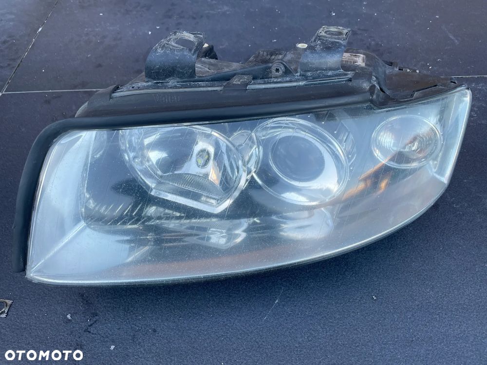 MASKA zderzak przód xenon lampa lewa prawa pas przedni LZ5L LZ3H AUDI A4 B6 - 17