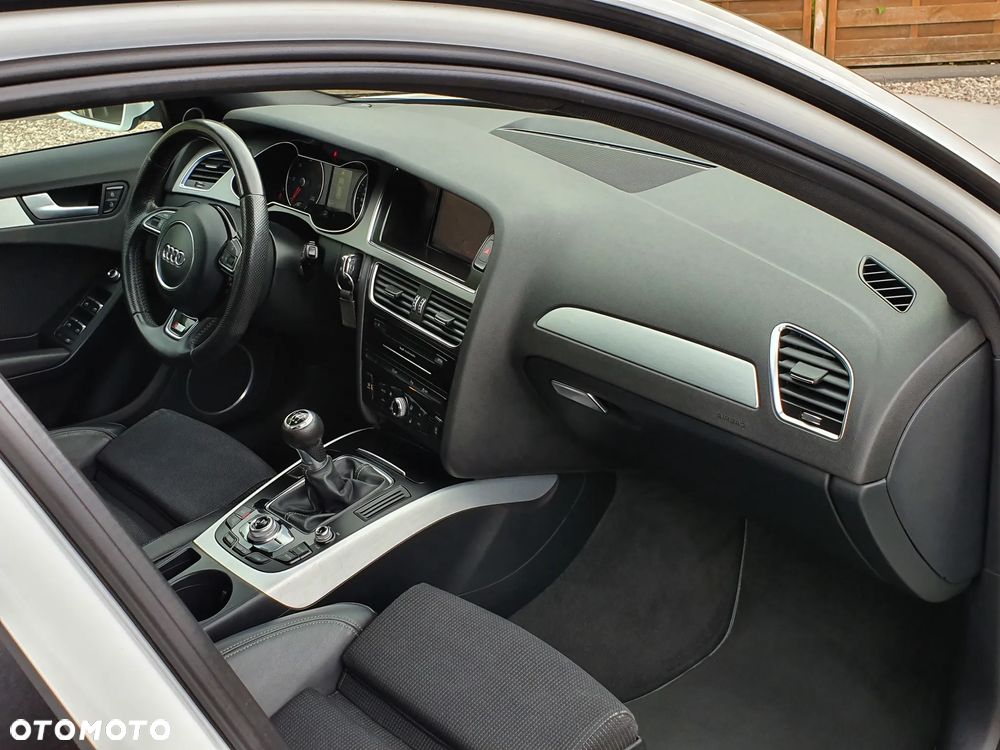 Audi A4 Avant 2.0 TDI DPF S line Sportpaket - 18