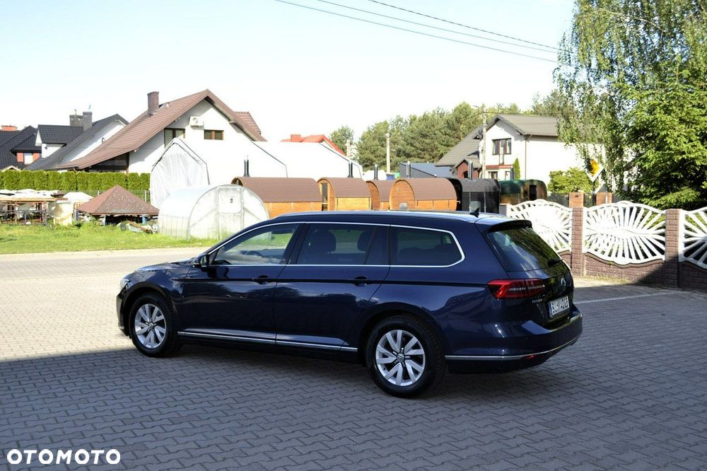 Volkswagen Passat - 6