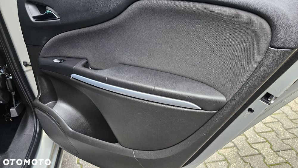 Opel Zafira 1.4 T Cosmo EcoFLEX S&S EU6 - 34