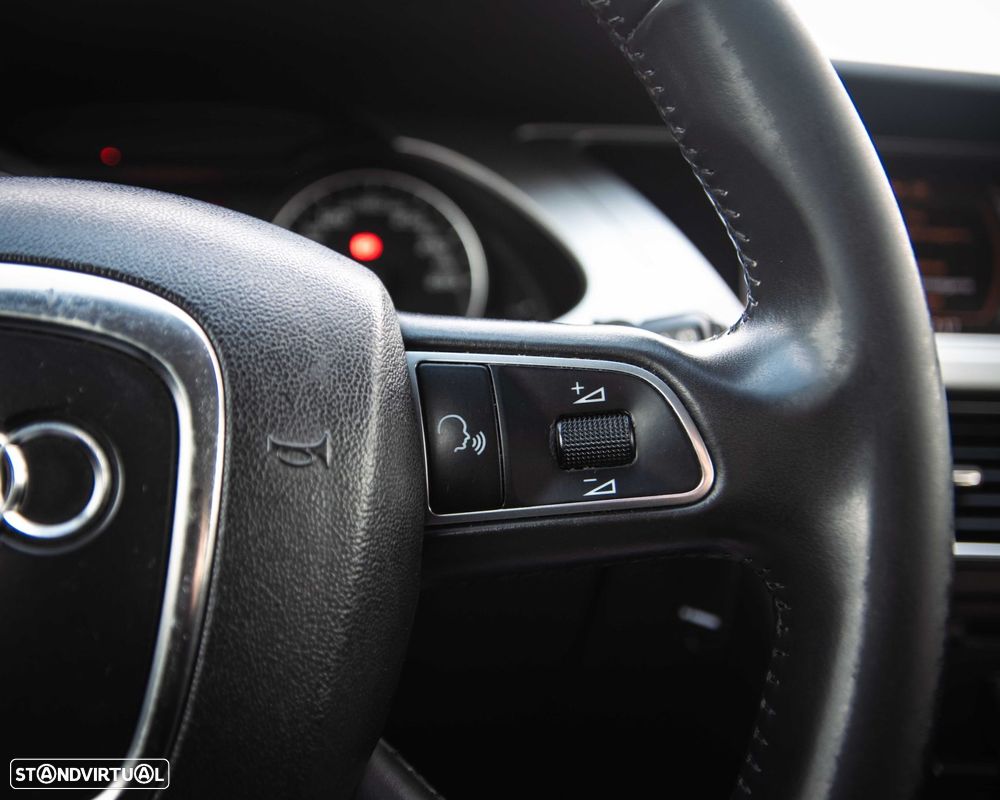 Audi A4 Avant 2.0 TDI - 21