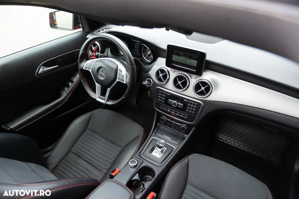Mercedes-Benz GLA 45 AMG 4MATIC Aut. - 11