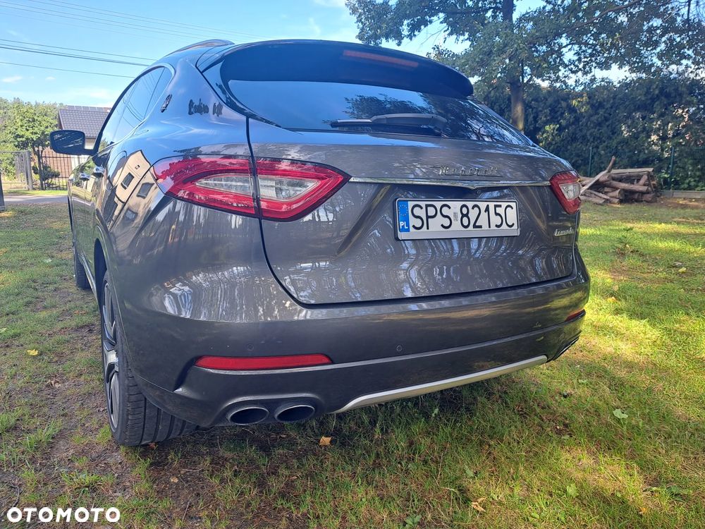 Maserati Levante - 5