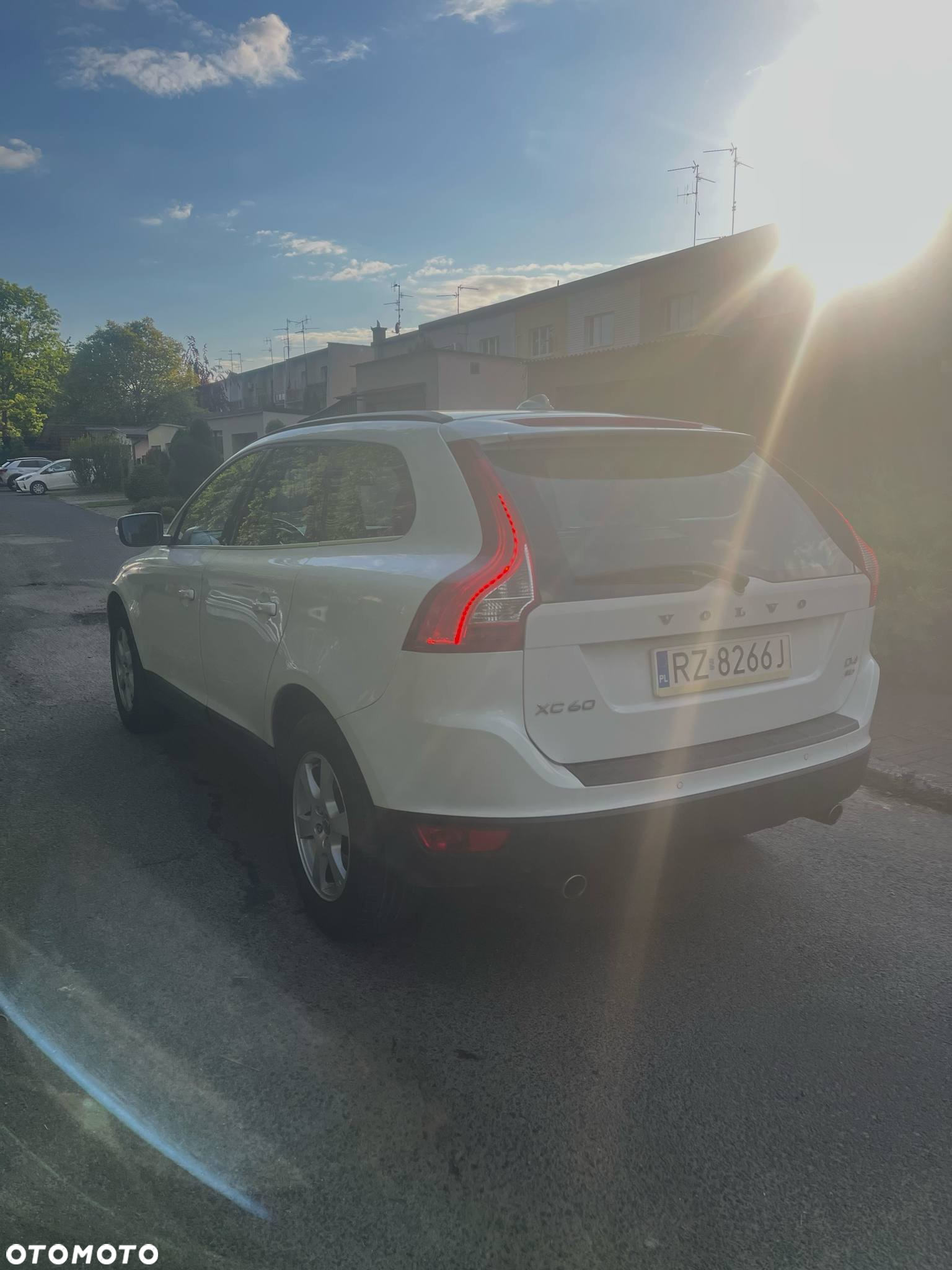 Volvo XC 60 2.4D AWD Kinetic - 13