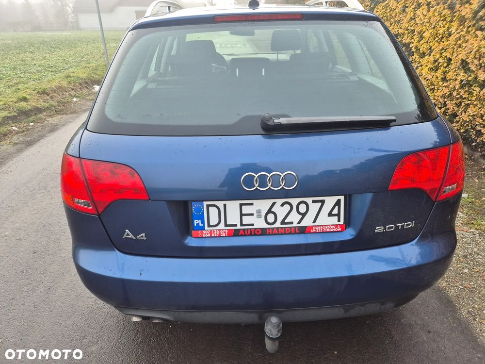 Audi A4 Avant - 4