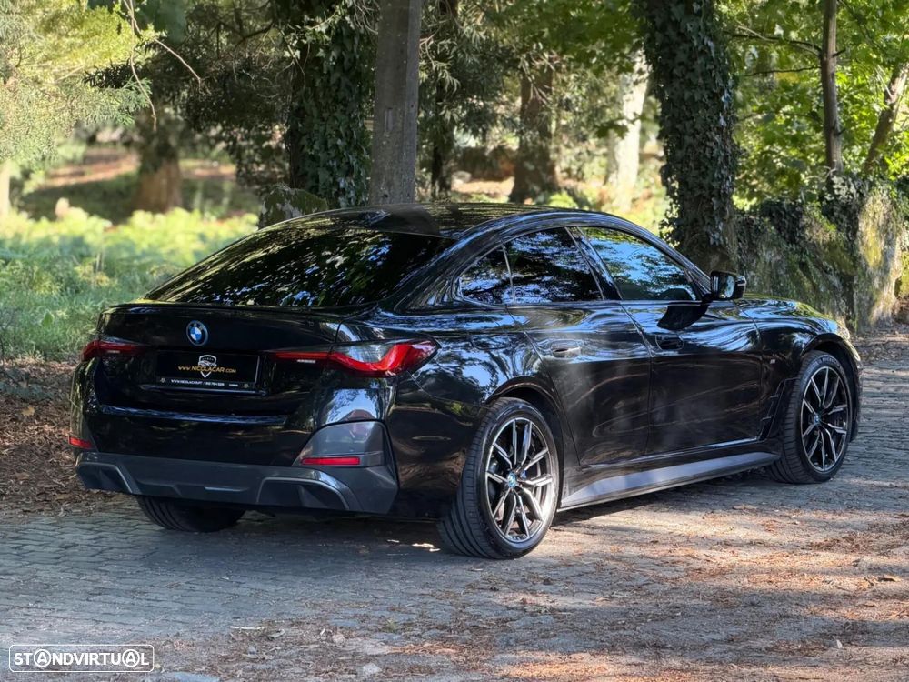 BMW i4 eDrive40 Desportiva M - 8