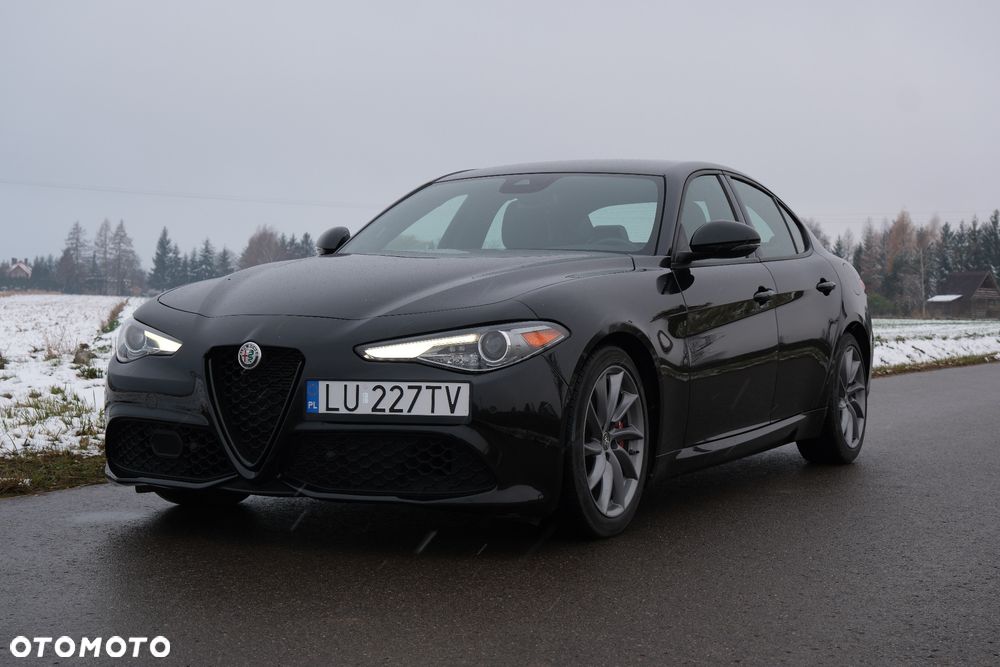 Alfa Romeo Giulia 2.0 Turbo 16V AT8 Veloce - 30