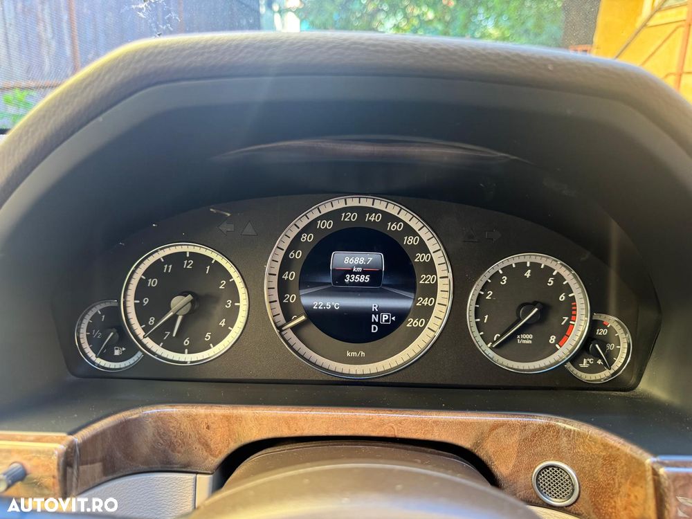 Mercedes-Benz E 350 CGI BlueEFFICIENCY Aut. - 11