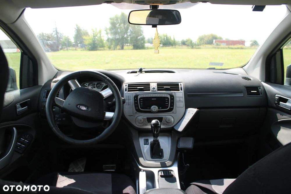 Ford Kuga 2.0 TDCi 4WD Titanium - 15