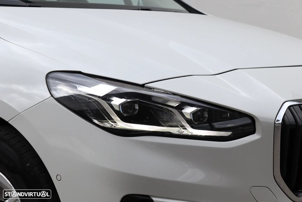 BMW 214 Active Tourer - 38
