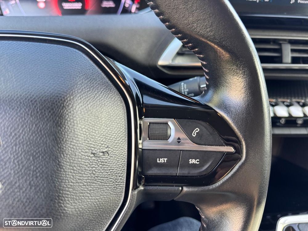 Peugeot 3008 1.2 PureTech Active Pack - 28