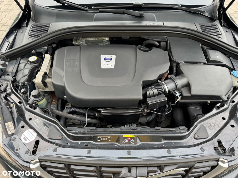 Volvo XC 60 2.4D Momentum - 14