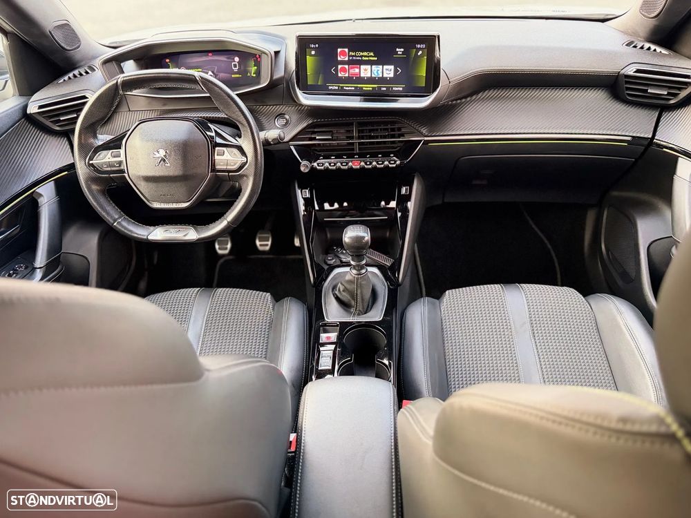 Peugeot 2008 PureTech 130 GT Pack - 5