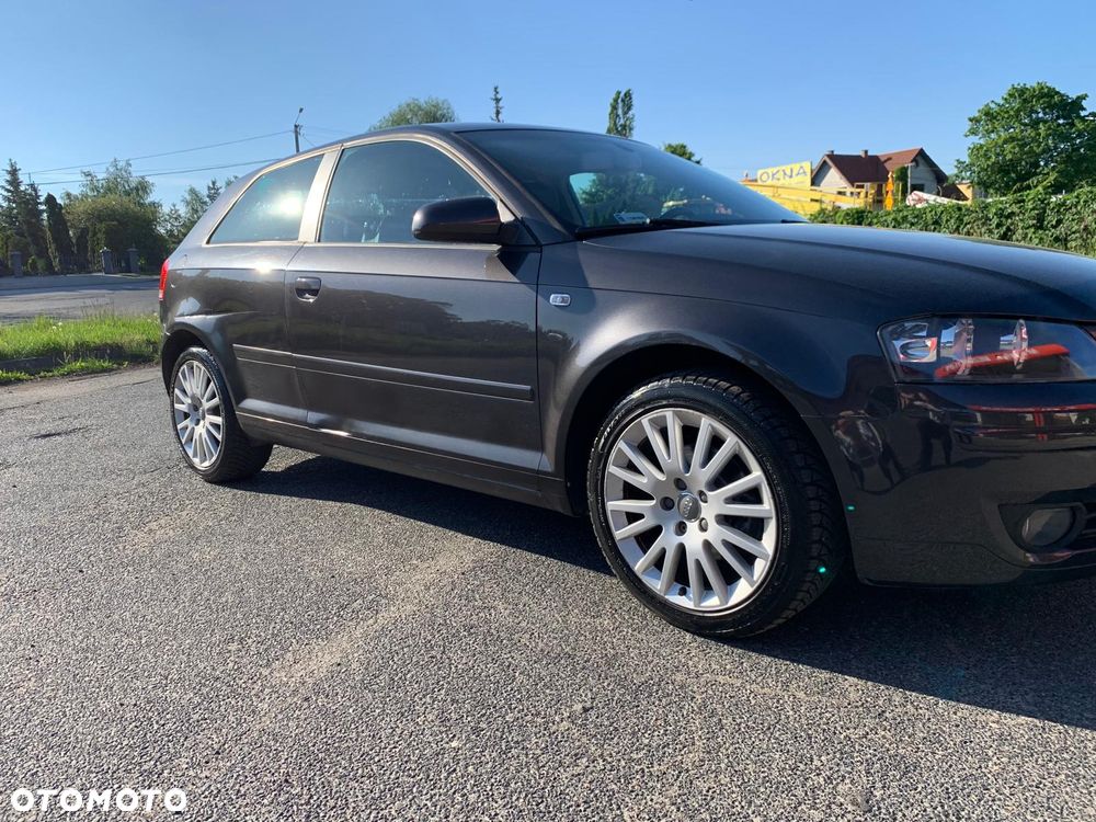 Audi A3 3-drzwiowe 1.6 Ambiente - 23