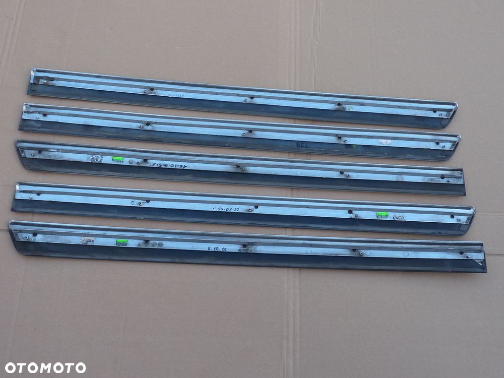 AUDI A8 D3 LISTWA CHROM DRZWI TYŁ - 6