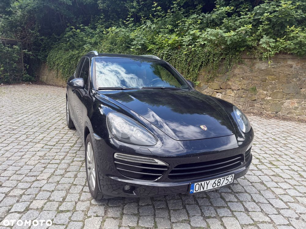 Porsche Cayenne - 2
