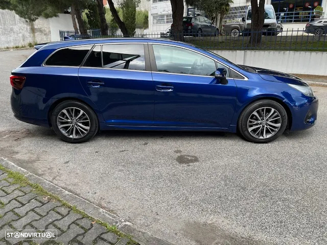 Toyota Avensis Touring Sports 1.6 D-4D Exclusive+GPS - 5