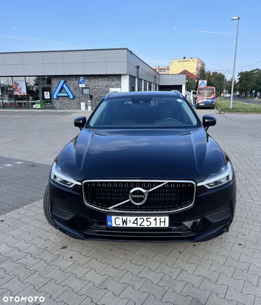 Volvo XC 60 D4 AWD Momentum - 3