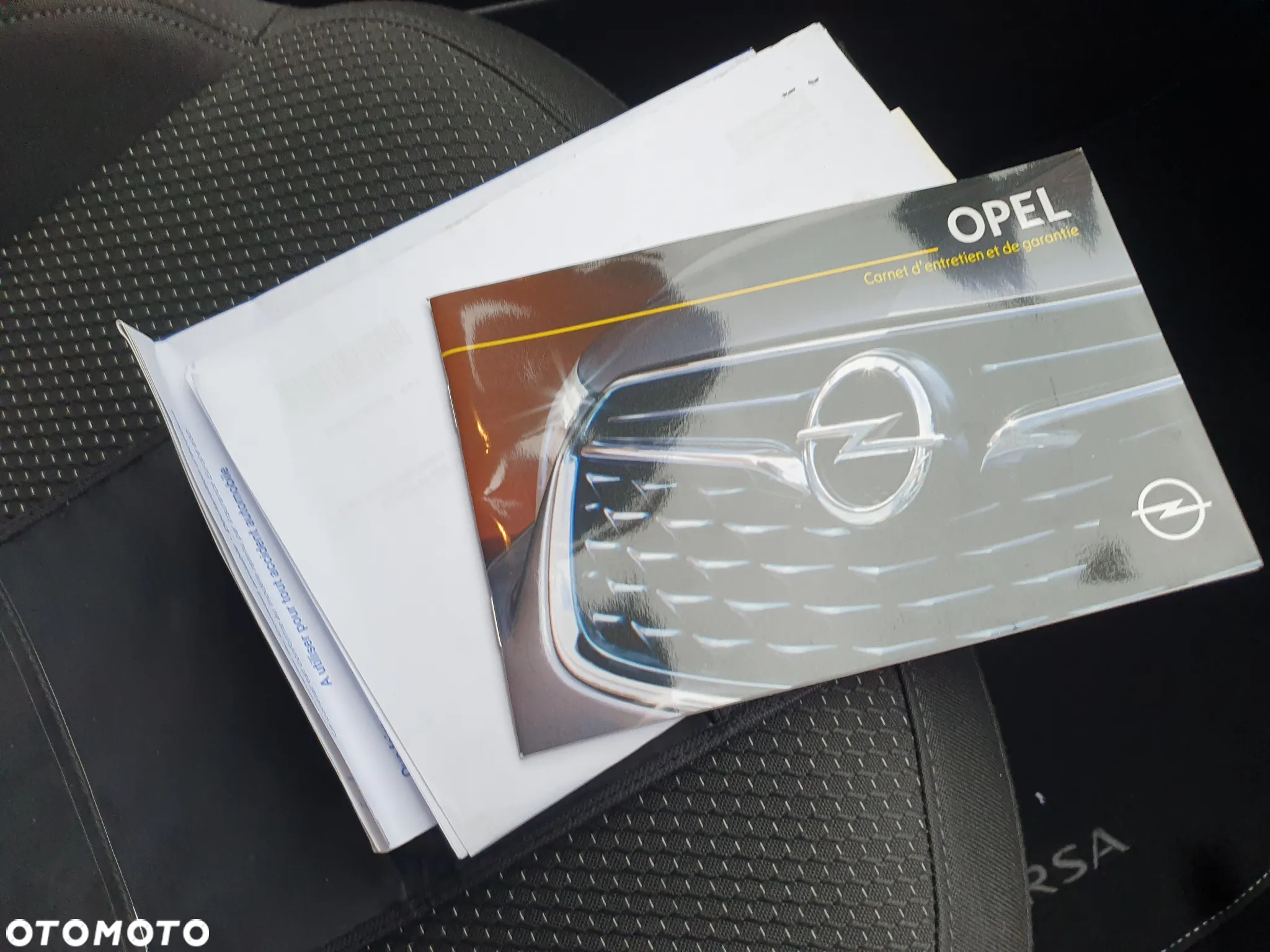Opel Corsa 1.4 Cosmo - 23