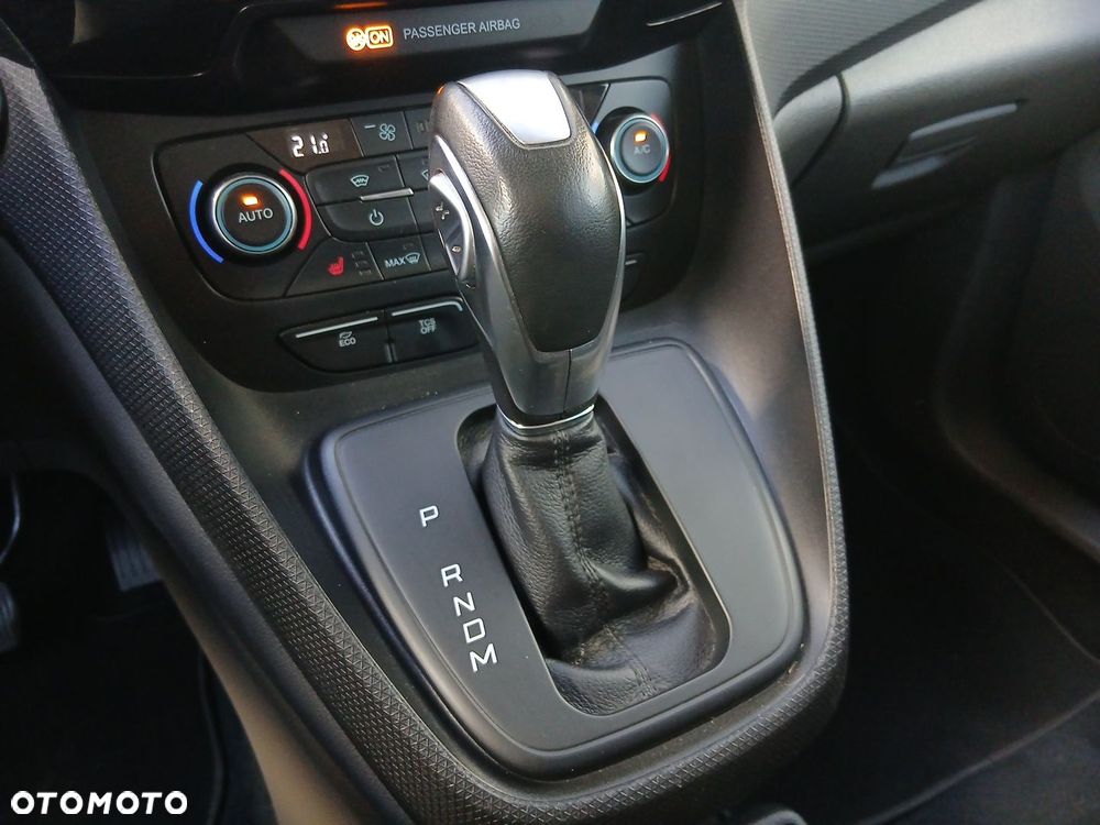 Ford Tourneo Connect 1.5 EcoBlue Titanium PowerShift - 23