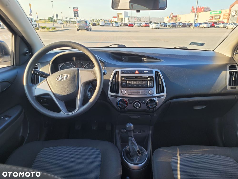 Hyundai i20 1.2 Fifa World Cup Edition - 7