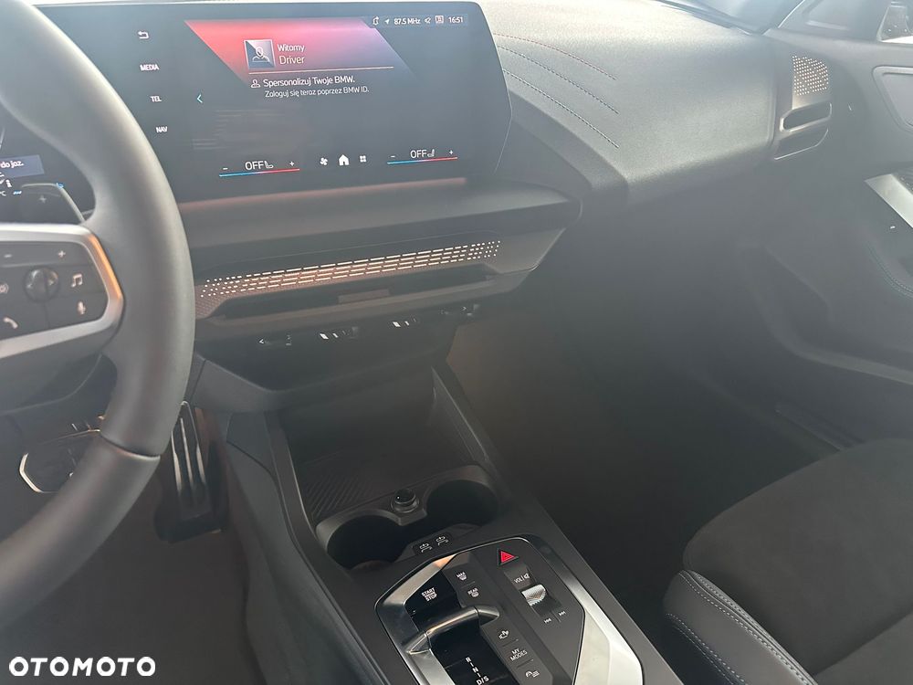 BMW Seria 1 123 mHEV xDrive - 18
