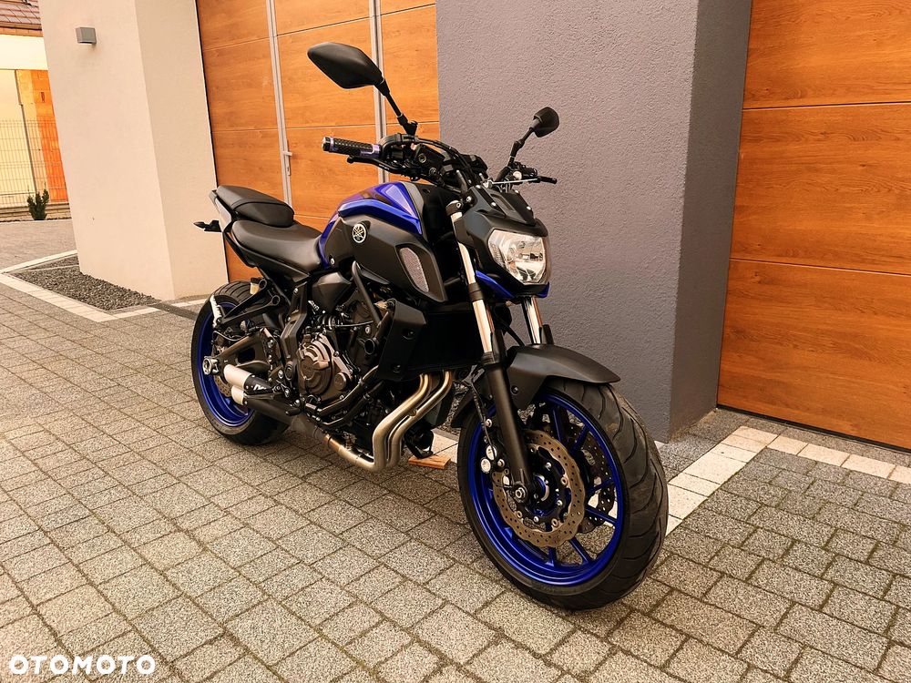 Yamaha MT - 1
