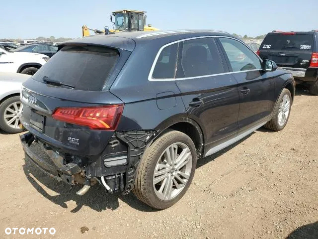 Audi Q5 - 5