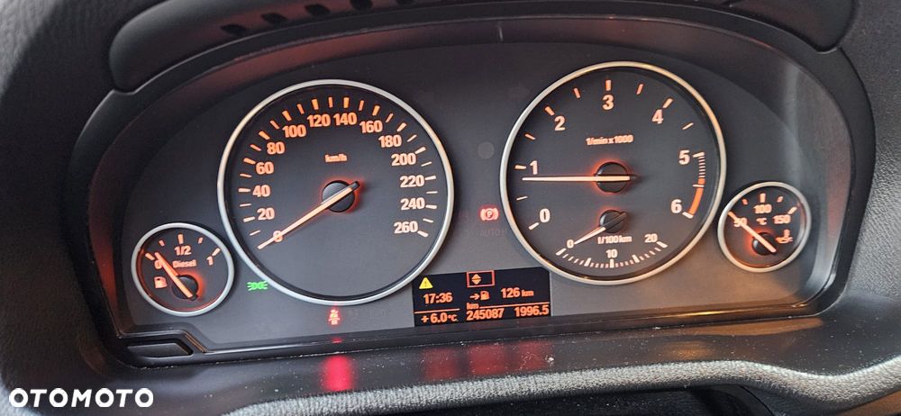 BMW X3 xDrive20d - 8