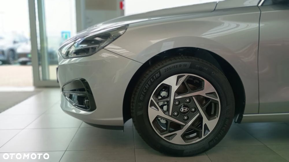 Hyundai i30 1.0 T-GDI Smart DCT - 9