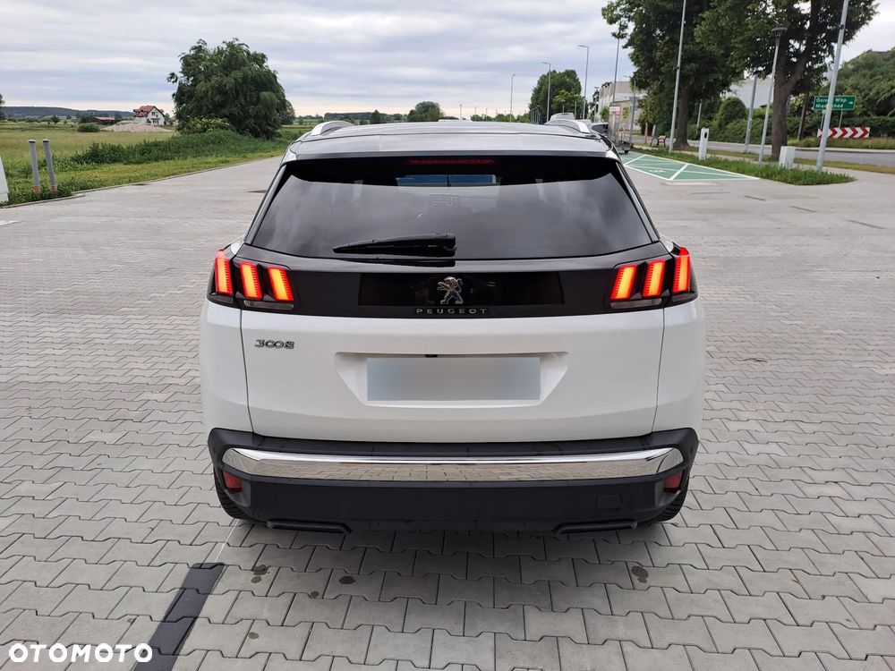 Peugeot 3008 1.2 PureTech Active S&S EAT6 - 4