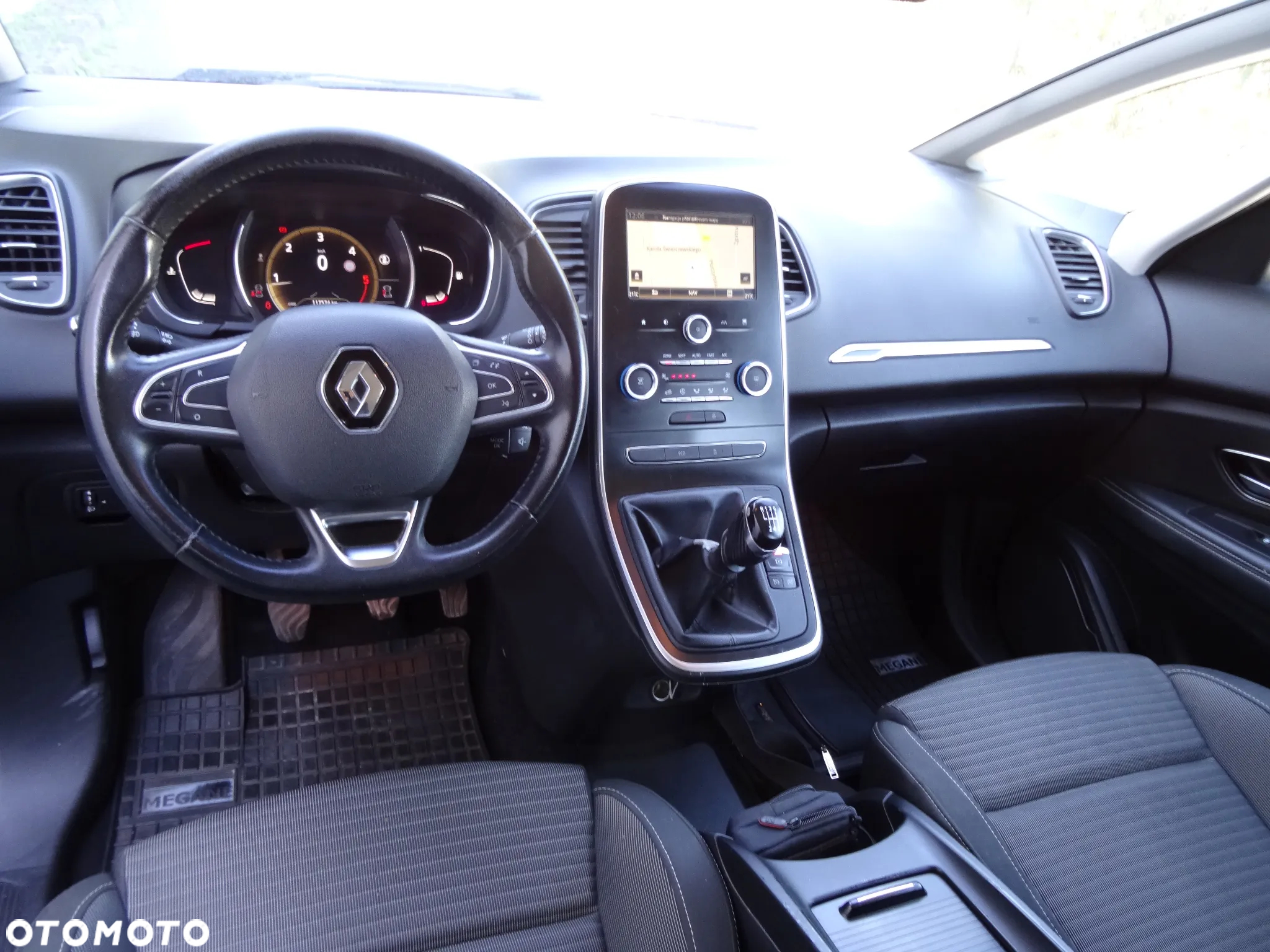 Renault Scenic 1.5 dCi Intens - 18