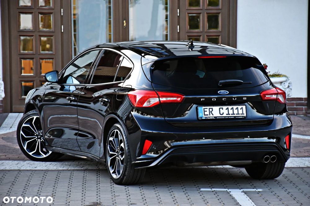 Ford Focus 1.0 EcoBoost STart-Stopp-System ST-LINE X - 16