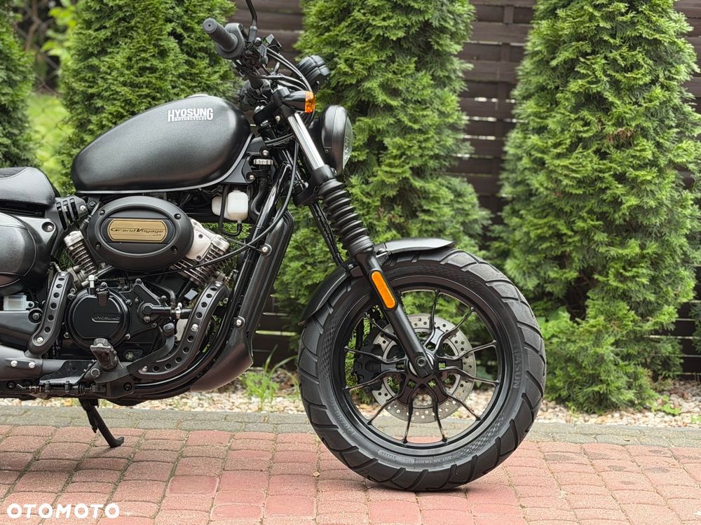 Hyosung GV - 10